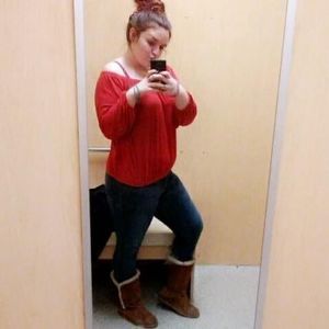 Meet your Posher, Lani